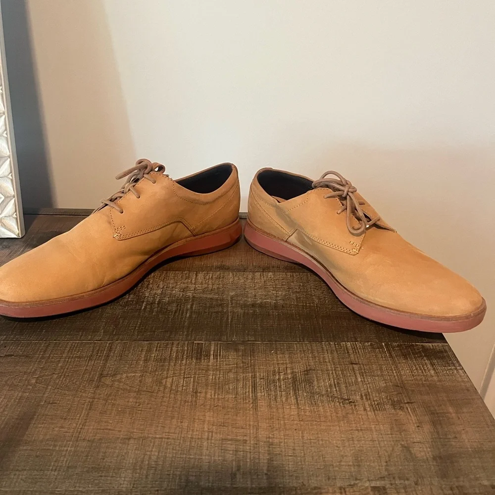 Clarks Active Air Men’s Tan Suede Lace-Up Casual Derby‎ Shoes Size 10